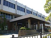 大阪狭山市役所 627m