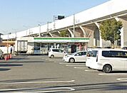 ファミリーマート堺平井店 996m