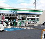 ファミリーマート美原今井店 335m