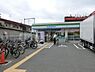 周辺：ファミリーマート富田林喜志駅前店 241m