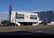 ユニクロ泉北店 2101m