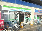 ファミリーマートなかもず駅北口店 426m