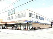 サンプラザ天美我堂店 837m