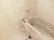 浴室乾燥機付き！