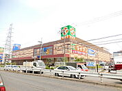 エディオン堺石津店 1972m