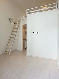 ラ・シャンス 2階1Kのリビング/ダイニング