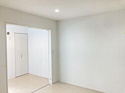 アイティーオ　七道 2階1LDKのリビング/ダイニング