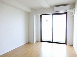 ヴィラペントハウス堺東 2階1Kのリビング/ダイニング