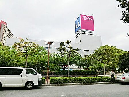 「イオンマリンピア店」まで700m (徒歩9分)日々のまとめ買いや休日の買い物にも!家族で一日中楽しめる大型施設です。