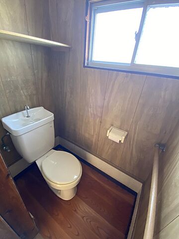 トイレ 延岡市伊形町