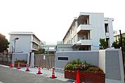姫路市立飾磨西中学校