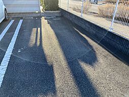 4 / 4