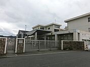 半田小学校