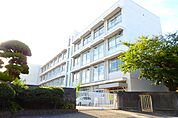 高岡小学校