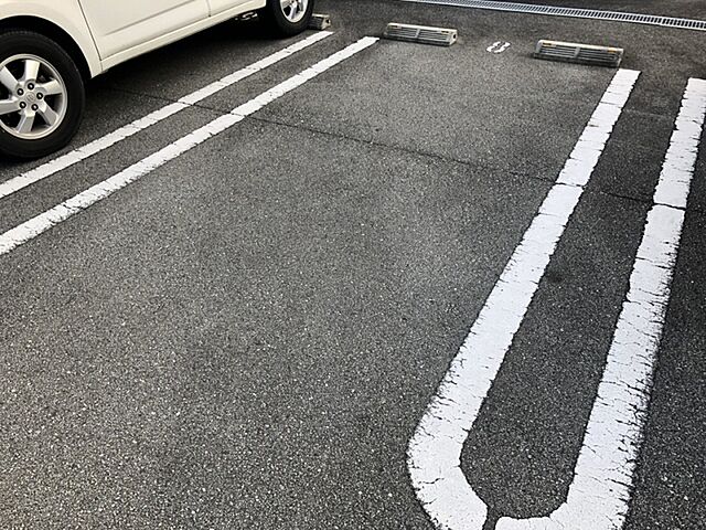 6 / 10