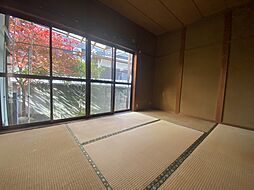 居間