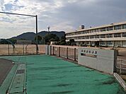 滝野東小学校