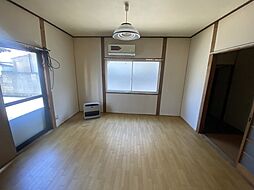 居間