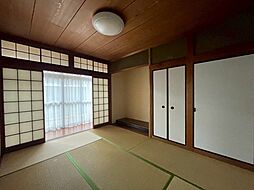 居間