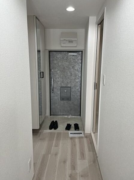 玄関を拡大表示