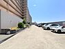 その他：【共用部（駐車場）】自走式駐車場が備わっており、スムーズに車の出し入れができます。