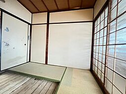 居間
