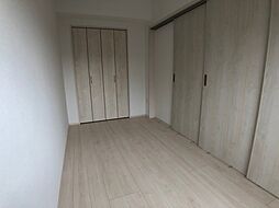 阪急宝塚本線 十三駅 徒歩9分の賃貸マンション 5階1LDKのリビング/ダイニング