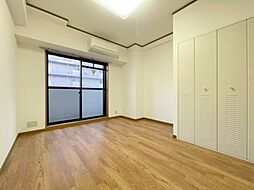 Osaka Metro御堂筋線 東三国駅 徒歩6分の賃貸マンション 10階1DKのリビング/ダイニング