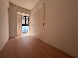 阪急京都本線 茨木市駅 徒歩7分の賃貸マンション 9階1LDKのリビング/ダイニング