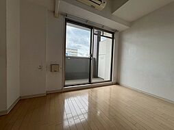 Osaka Metro御堂筋線 西中島南方駅 徒歩10分の賃貸マンション 10階1Kのリビング/ダイニング