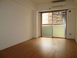 JR東海道・山陽本線 東淀川駅 徒歩5分の賃貸マンション 4階1Kのリビング/ダイニング