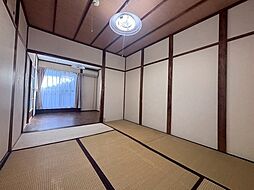 居間