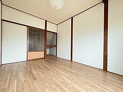 居間