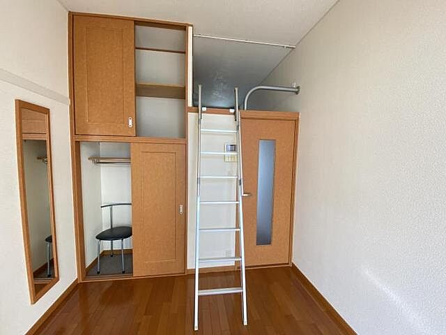 寝室