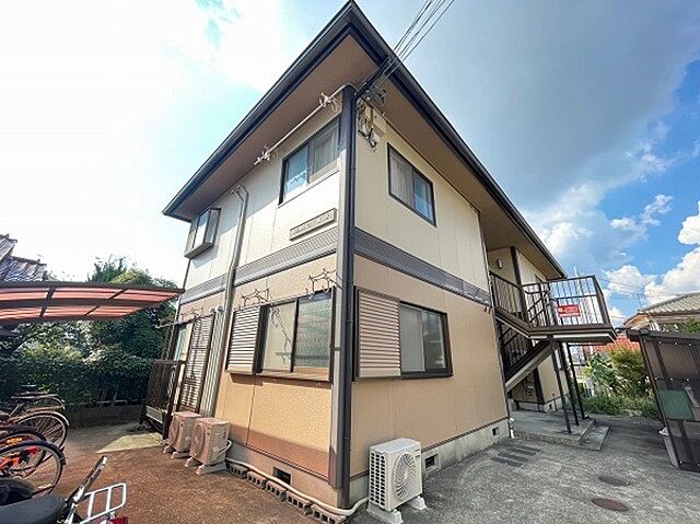 4 / 10