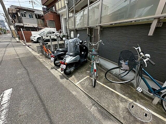 その他