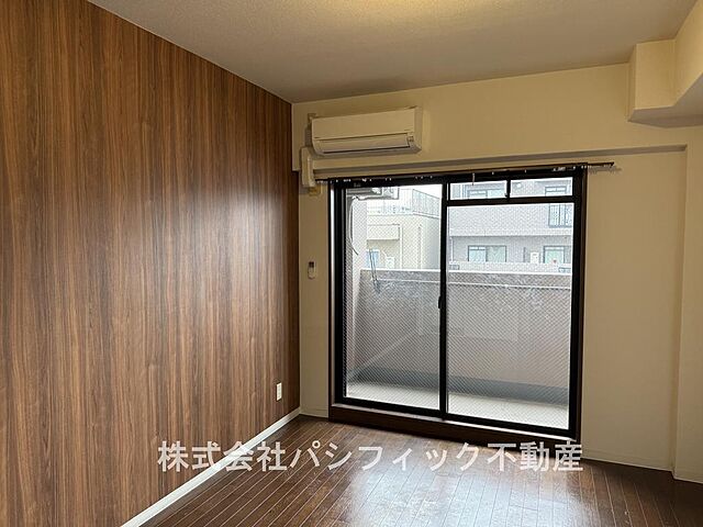 洋室