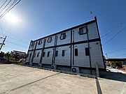 築浅のアパートです