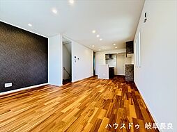 岐阜市祈年町:リビング