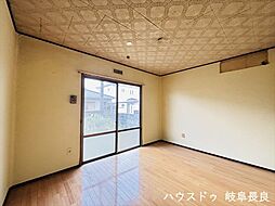 岐阜市西改田上の町:洋室