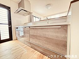 岐阜市岩地1丁目:キッチン