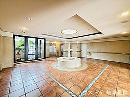 シャトレ愛松岐阜 ロビー