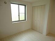 洋室（5.8帖）