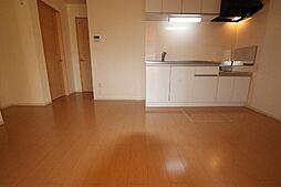 リバサイド　Ｂ 1階2DKのリビング/ダイニング