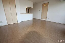 バンガーデン 2階1LDKのリビング/ダイニング