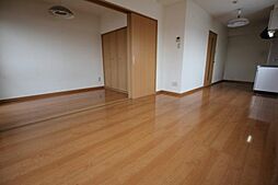 ディープタウンヒルズ 3階1LDKのリビング/ダイニング