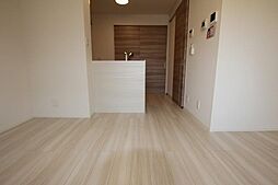 ルミエール　クリハラG 2階1LDKのリビング/ダイニング