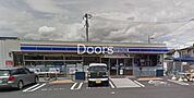 ローソン岡山庭瀬駅前店 278m