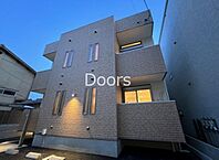 岡山県岡山市北区奥田1丁目：物件画像／株式会社ジェイ・フィール　Doors本店