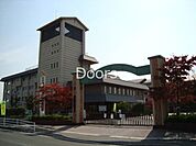 岡山市立御南小学校 702m